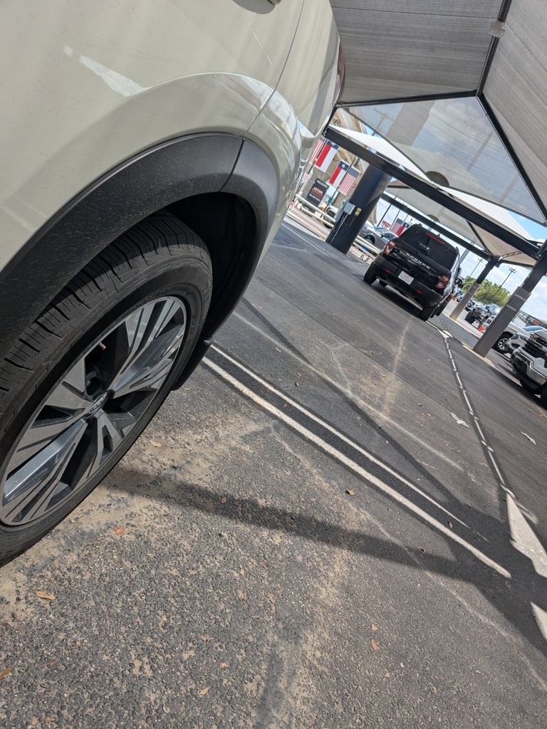Thumbnail: 2023 Nissan Rogue - 9