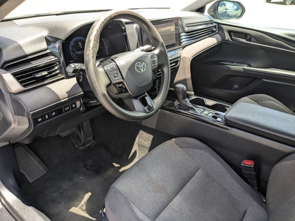 Thumbnail: 2025 Toyota Camry - 13