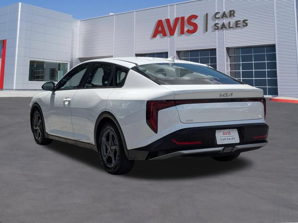 Thumbnail: 2025 Kia K4 - 3