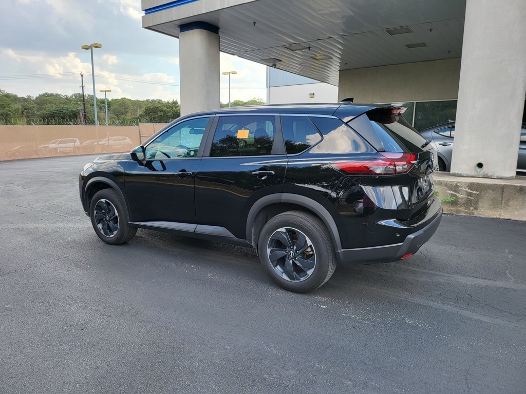 Thumbnail: 2024 Nissan Rogue - 5