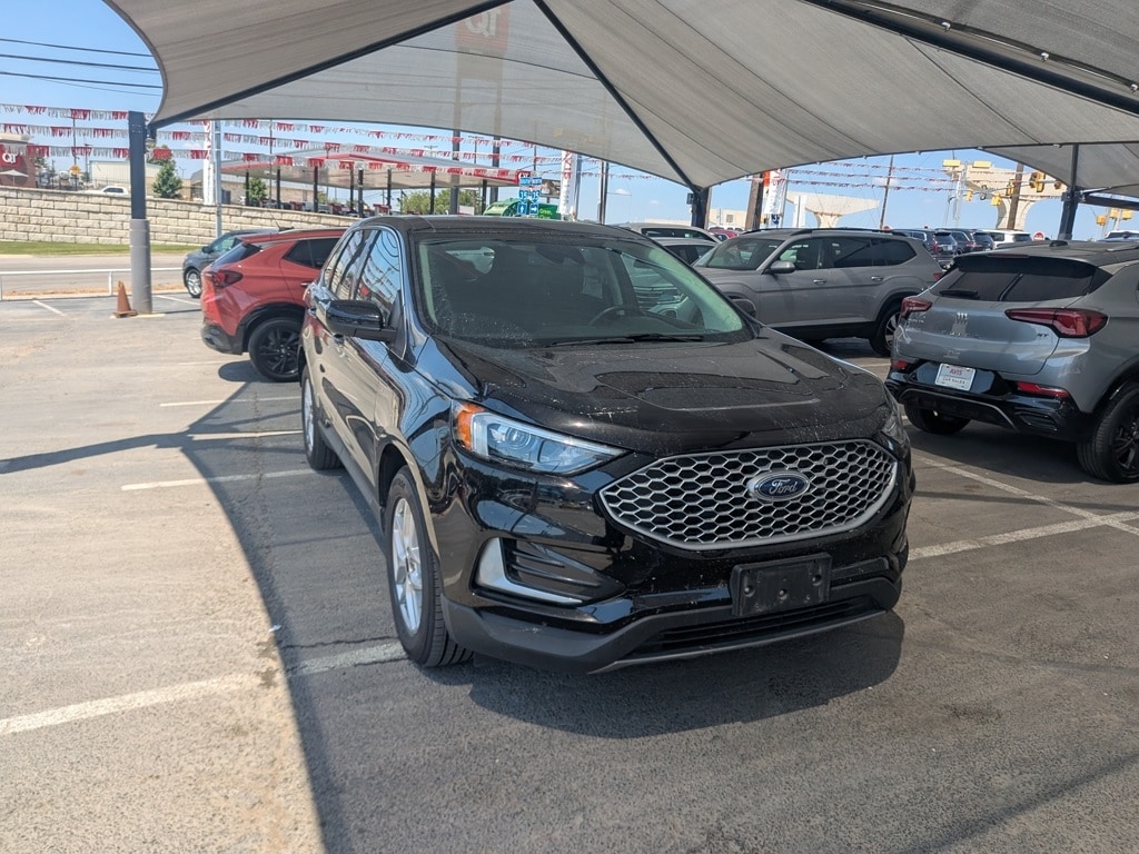 Thumbnail: 2024 Ford Edge - 3