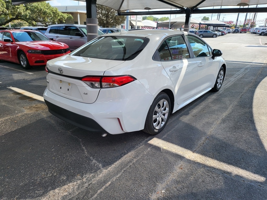 Thumbnail: 2024 Toyota Corolla - 7