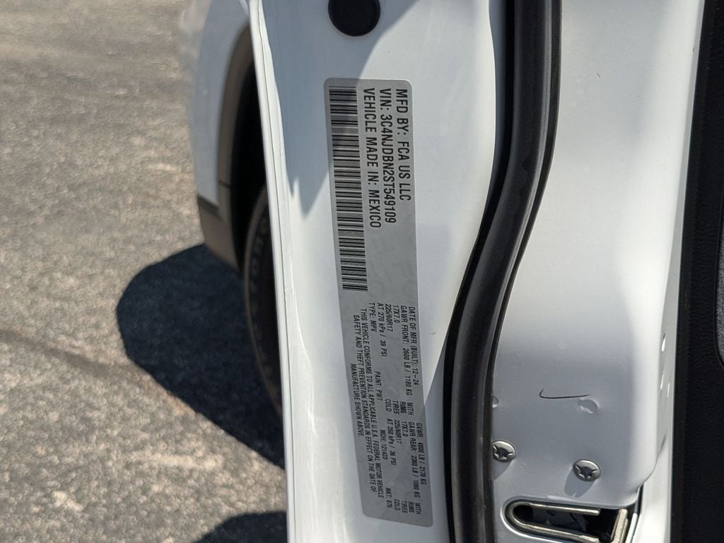 Thumbnail: 2025 Jeep Compass - 31