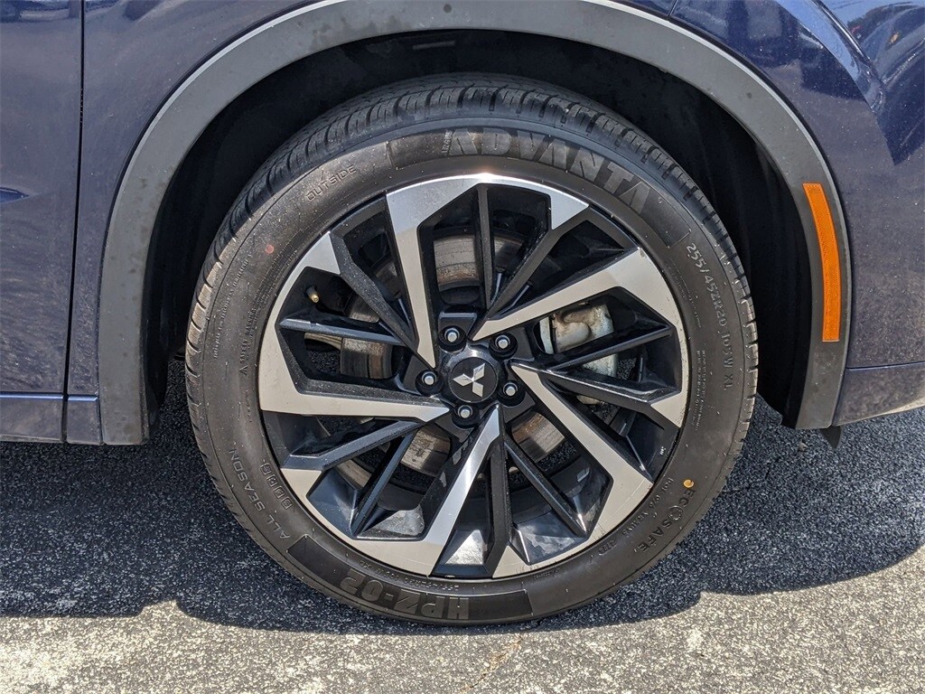 2023 Mitsubishi Outlander SEL 29