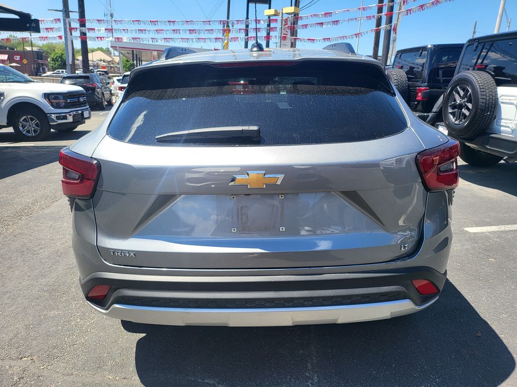 Thumbnail: 2025 Chevrolet Trax - 13