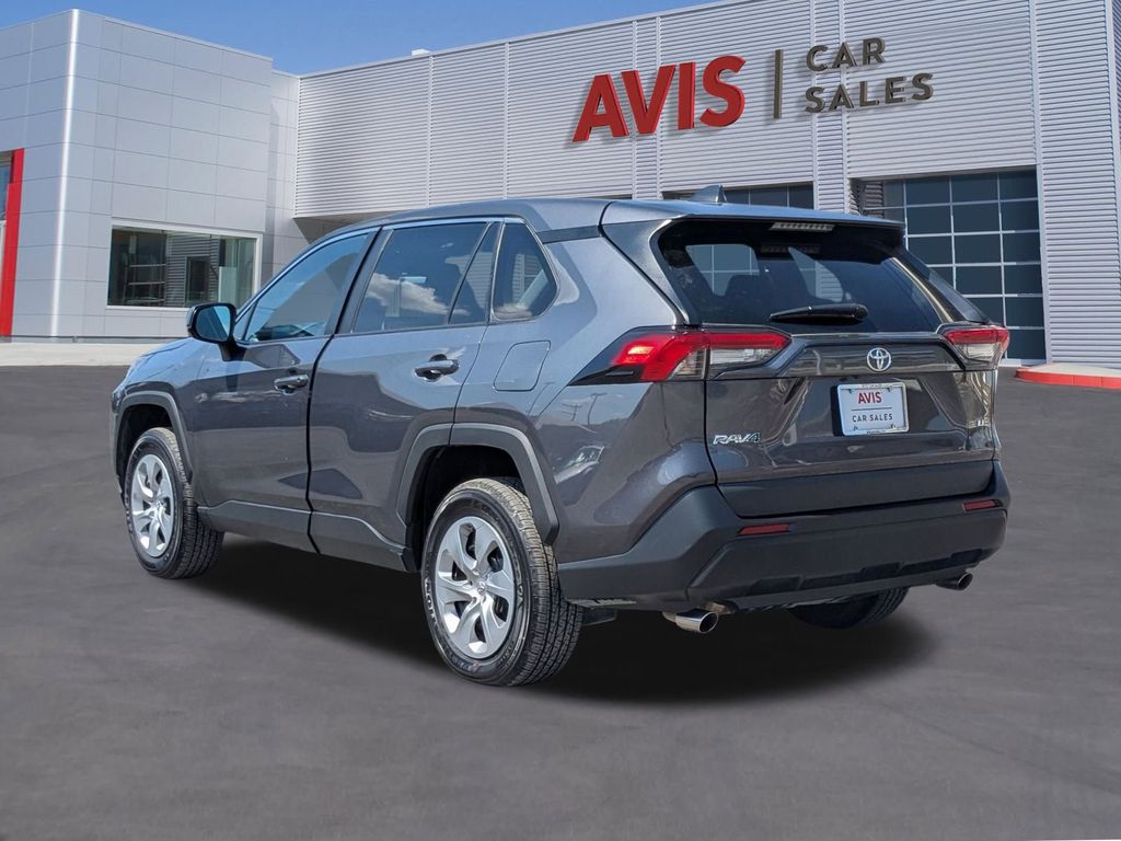 2025 Toyota RAV4 LE photo 3