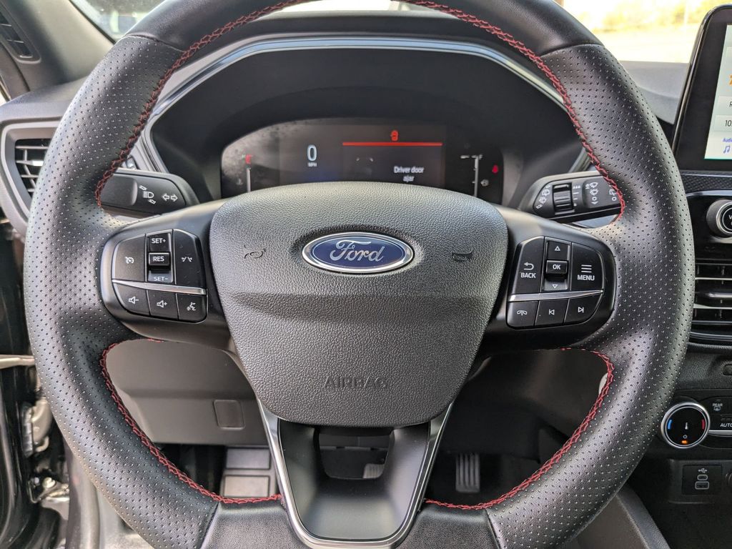 Thumbnail: 2025 Ford Escape - 17