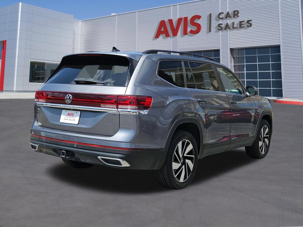 2025 Volkswagen Atlas SE w/Tech - Photo 6