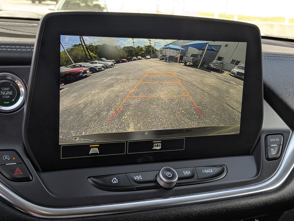 Thumbnail: 2025 Chevrolet Blazer - 22