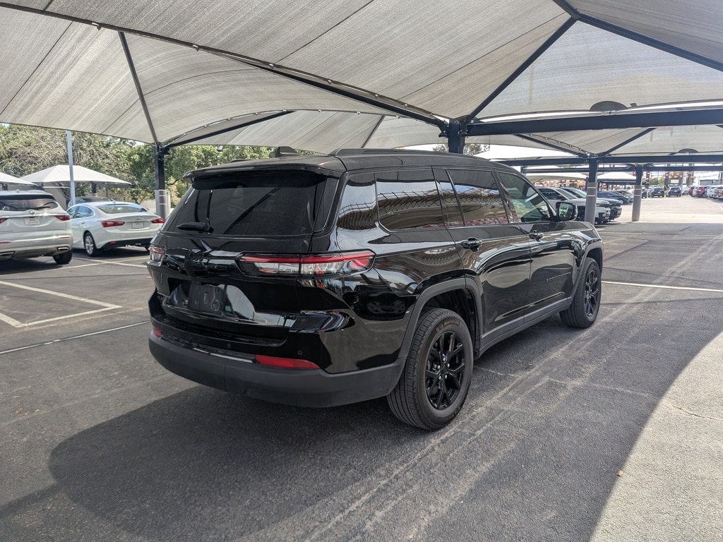 Thumbnail: 2024 Jeep Grand Cherokee L - 8
