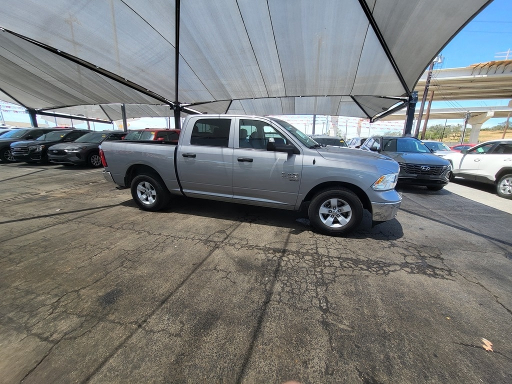 Thumbnail: 2023 RAM 1500 Classic - 7