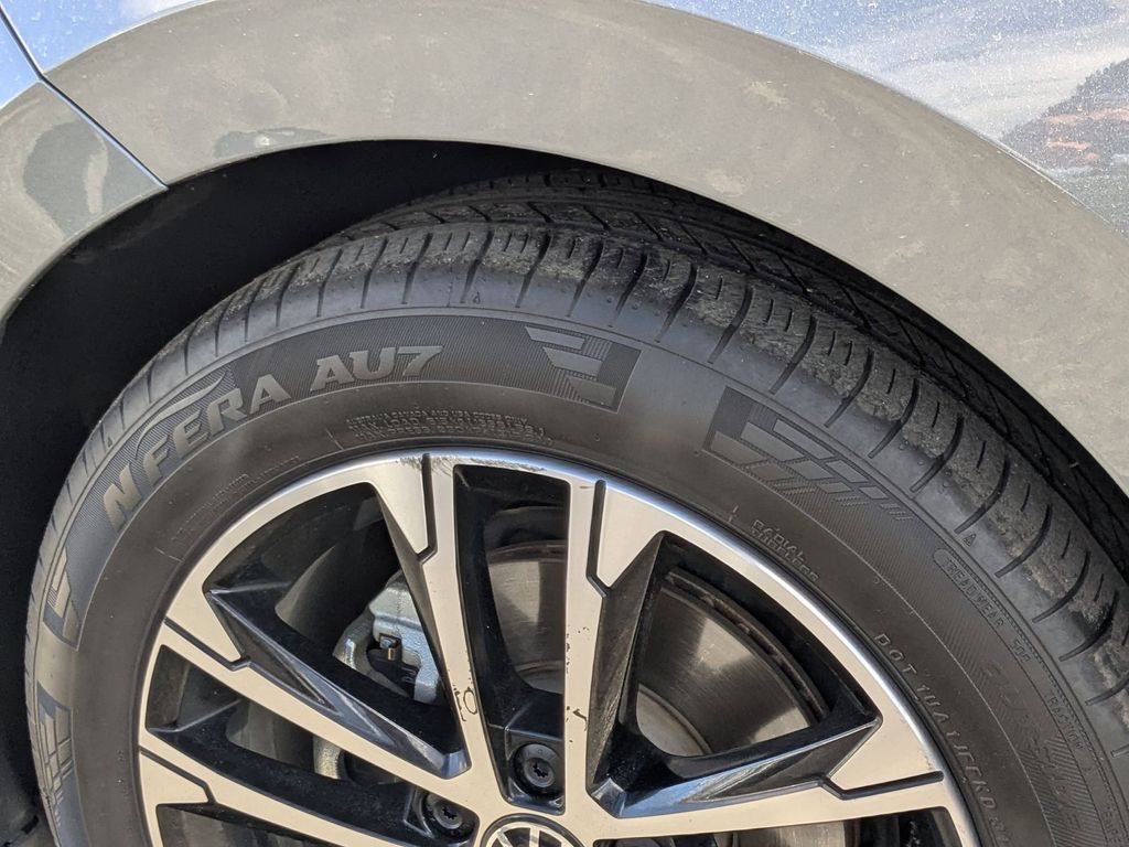 Thumbnail: 2025 Volkswagen Jetta - 31