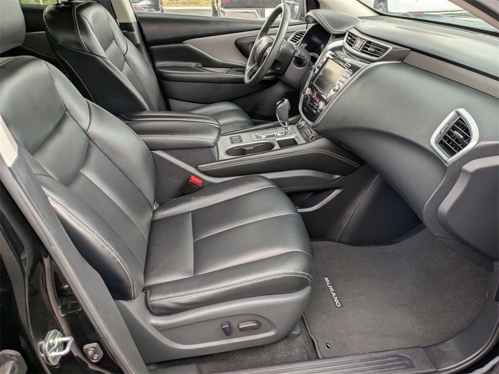 2023 Nissan Murano SV 31
