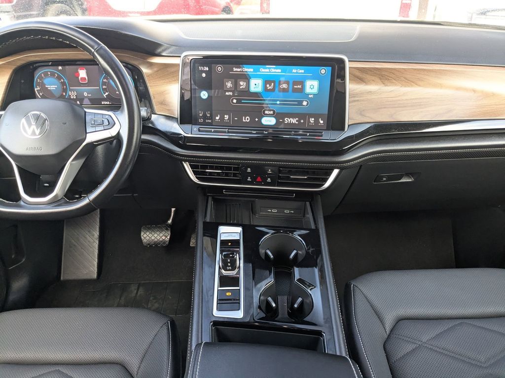 Thumbnail: 2025 Volkswagen Atlas - 26