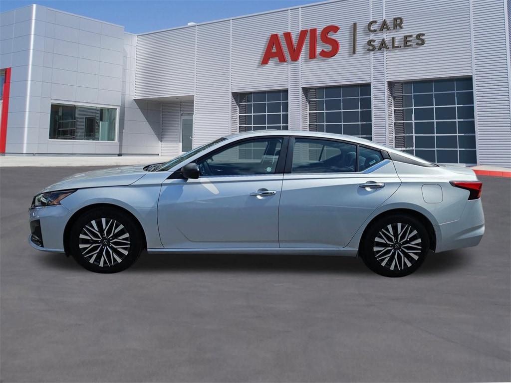 Thumbnail: 2024 Nissan Altima - 8