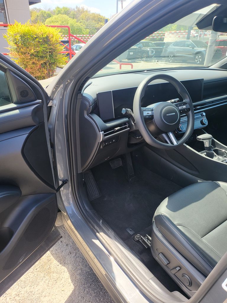 Thumbnail: 2025 Hyundai Santa Cruz - 4