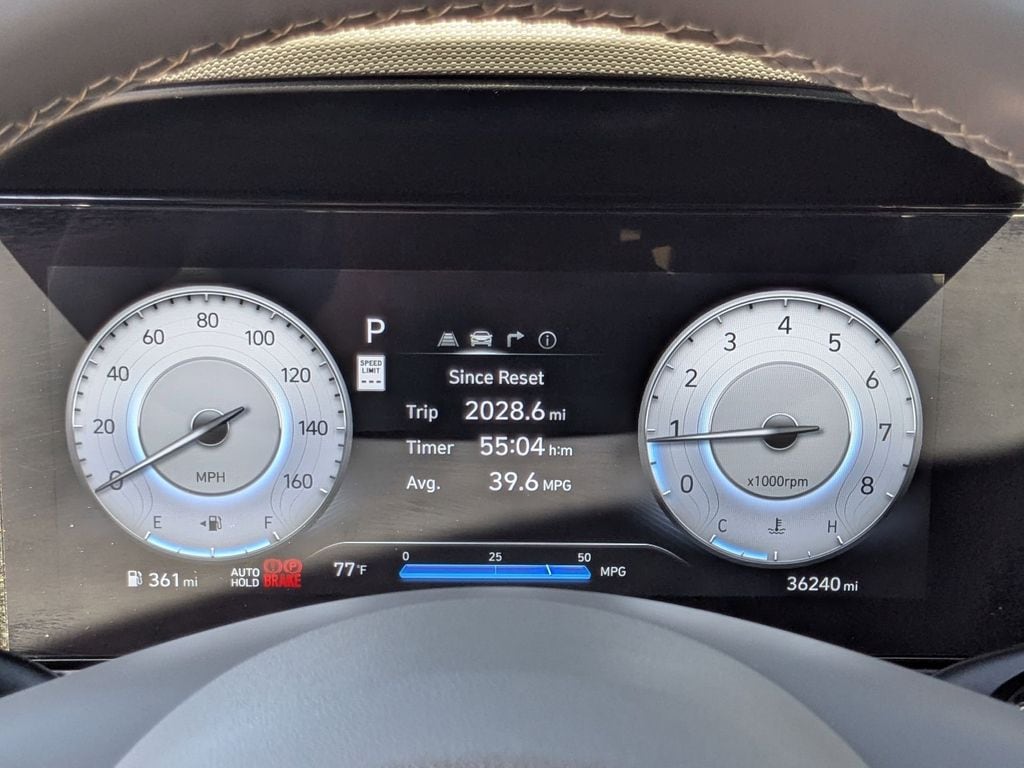 Thumbnail: 2025 Hyundai Elantra - 18