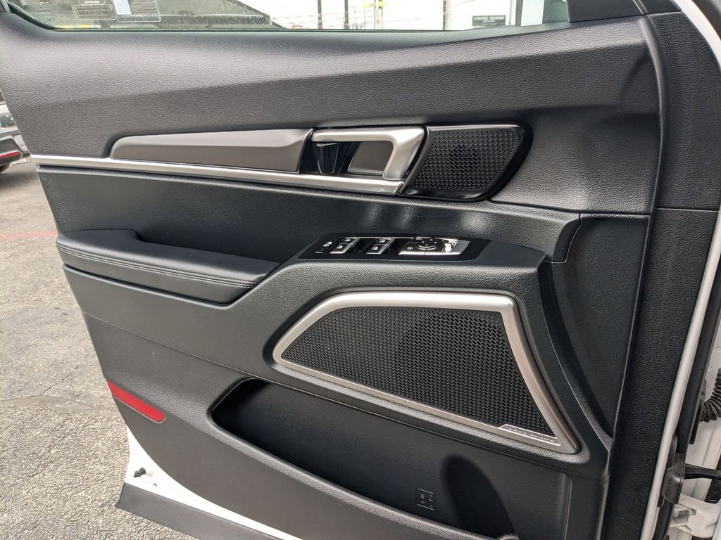 Thumbnail: 2025 Kia Telluride - 15