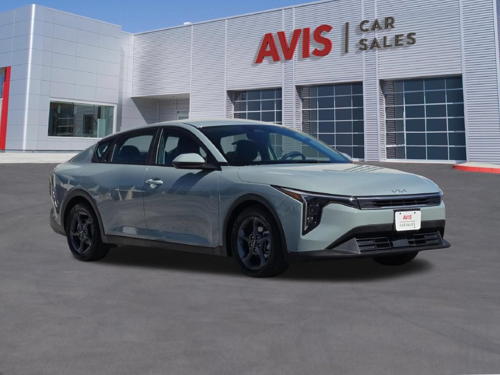 Certified 2025 Kia K4 LXS Sedan