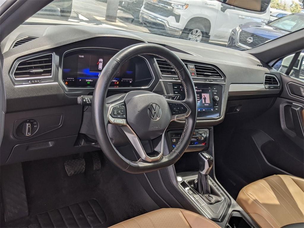 Thumbnail: 2024 Volkswagen Tiguan - 13