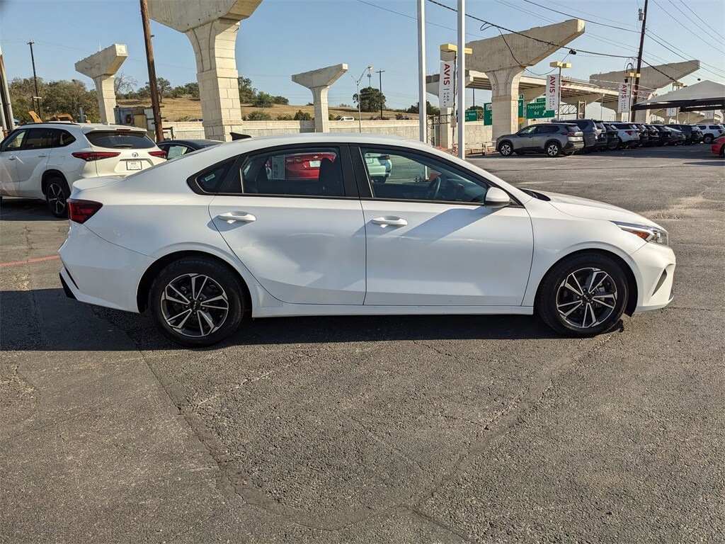 Used 2022 Kia Forte For Sale at AVIS Car Sales VIN 3KPF24AD2NE433251