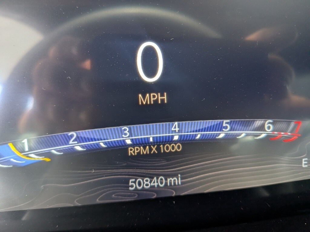2024 Jeep Grand Cherokee Altitude photo 2