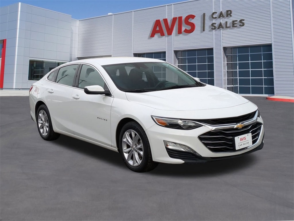 Thumbnail: 2023 Chevrolet Malibu - 3