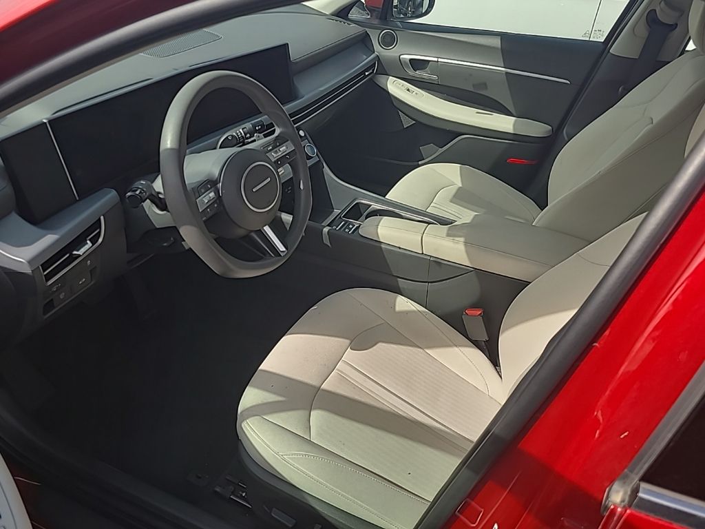 Thumbnail: 2025 Hyundai Sonata - 4