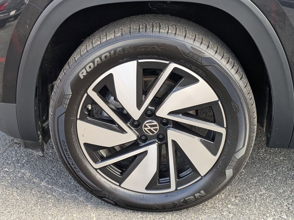 Thumbnail: 2025 Volkswagen Atlas - 30