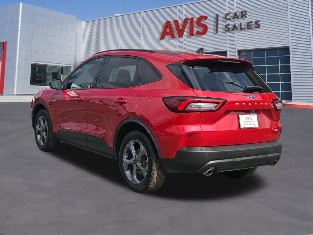 Thumbnail: 2025 Ford Escape - 3