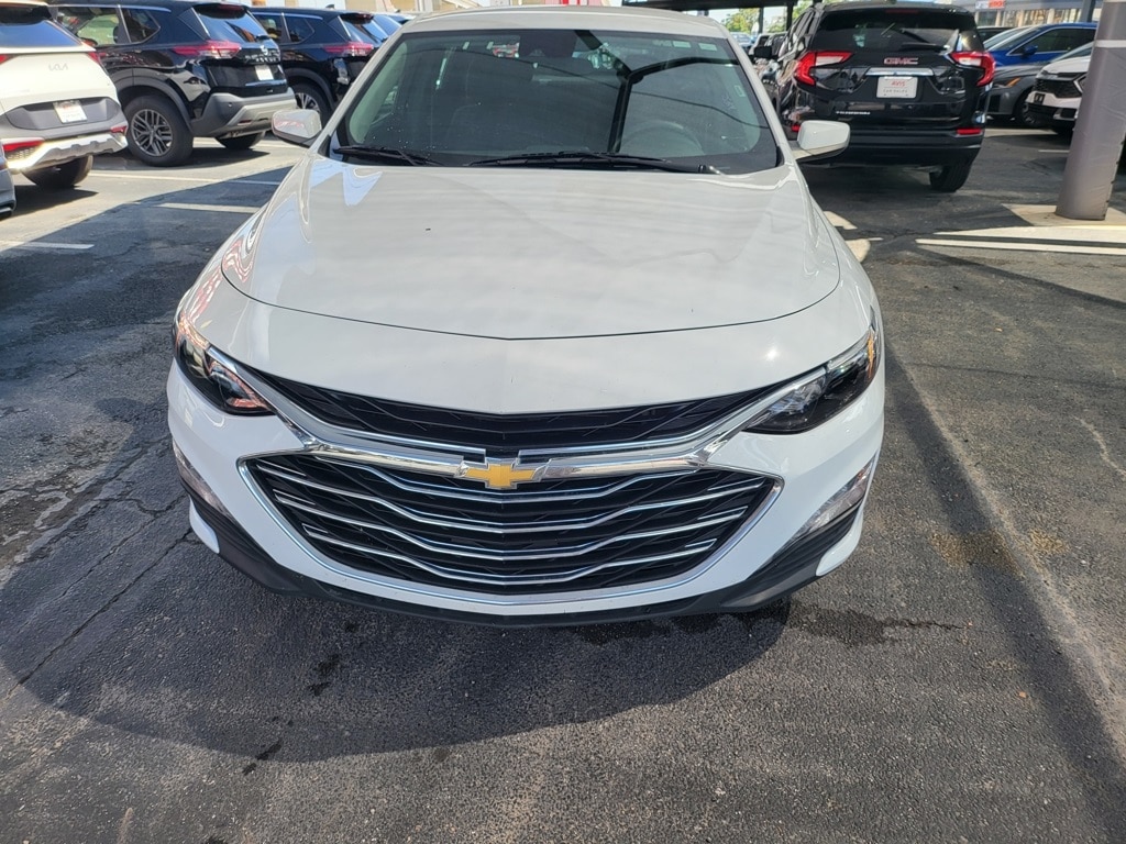 Thumbnail: 2024 Chevrolet Malibu - 2