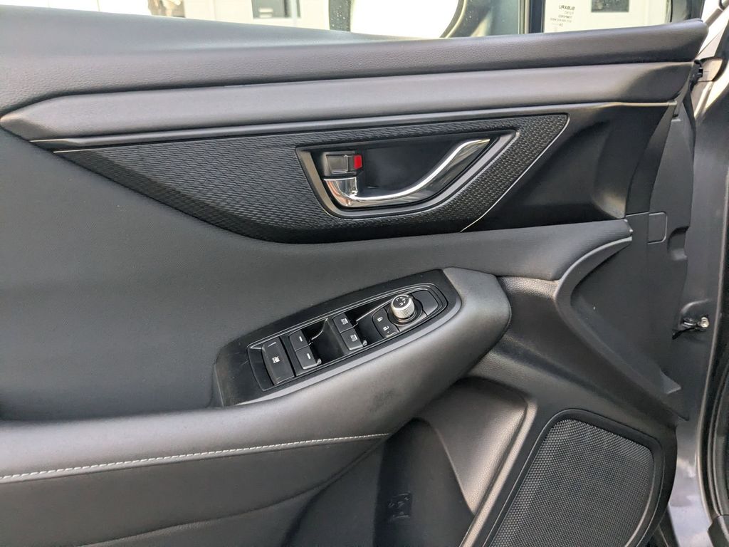 Thumbnail: 2025 Subaru Outback - 15