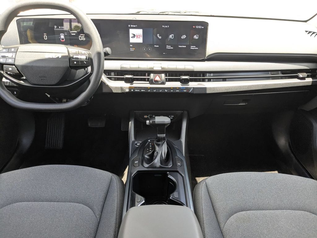 Thumbnail: 2025 Kia K4 - 24