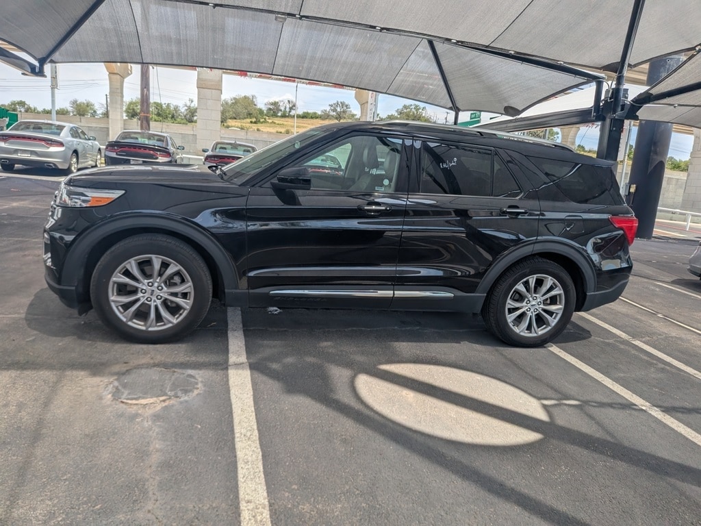 Thumbnail: 2024 Ford Explorer - 8