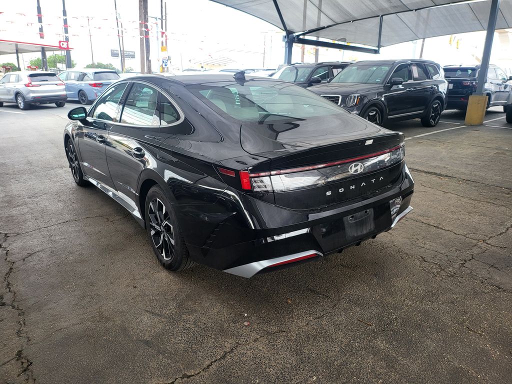 Thumbnail: 2025 Hyundai Sonata - 11