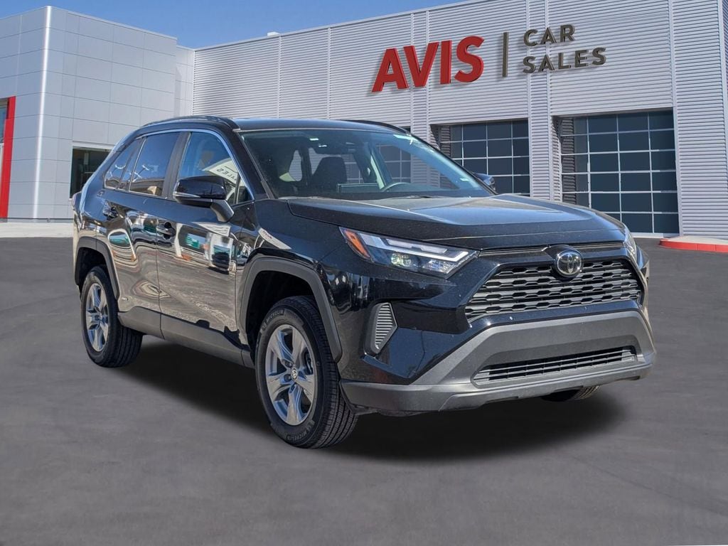 Thumbnail: 2025 Toyota RAV4 - 9