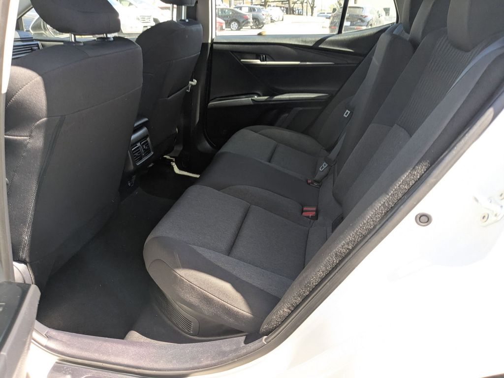 Thumbnail: 2025 Toyota Camry - 24