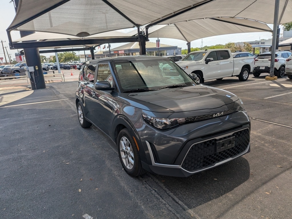 Thumbnail: 2023 Kia Soul - 3