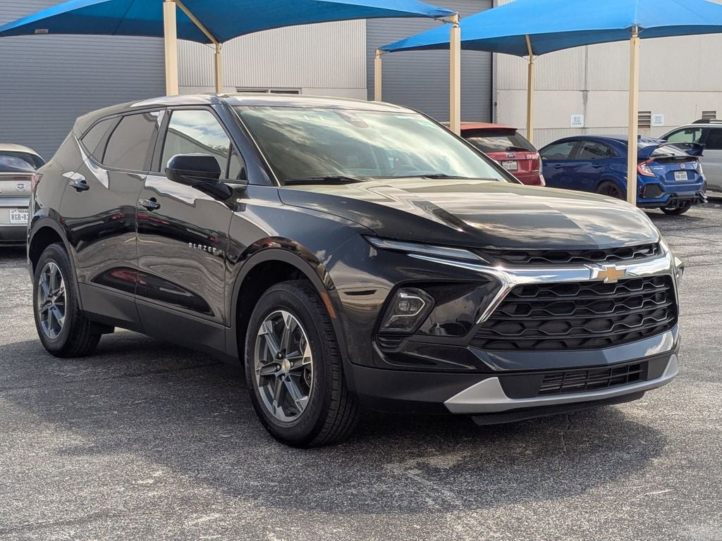 Thumbnail: 2025 Chevrolet Blazer - 9