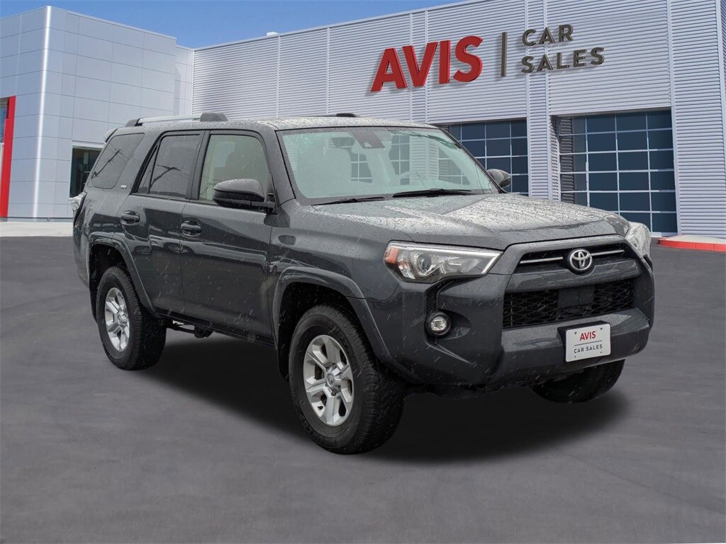 2024 Toyota 4Runner SR5 photo 3