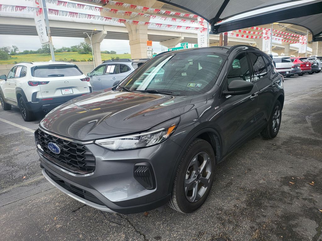 Thumbnail: 2025 Ford Escape - 1
