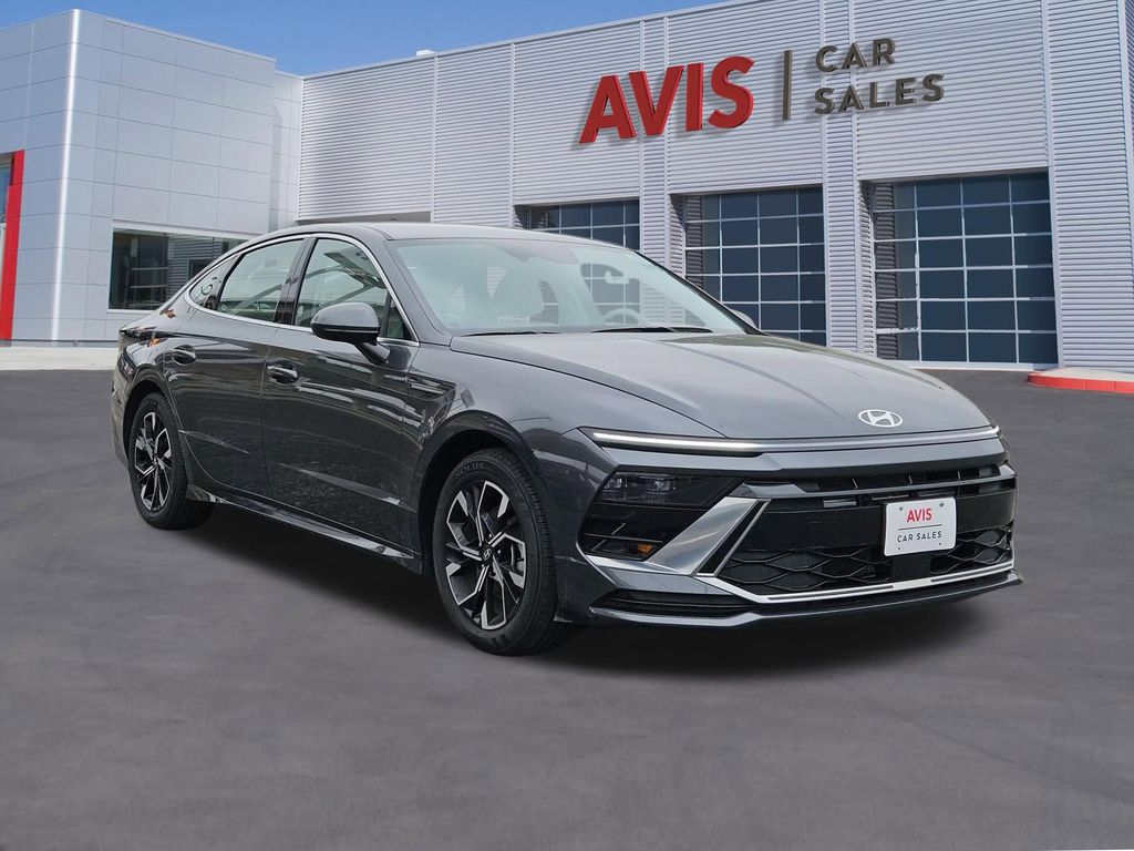 Thumbnail: 2025 Hyundai Sonata - 9
