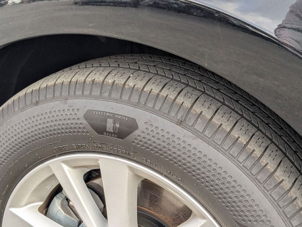 Thumbnail: 2025 Toyota Camry - 30