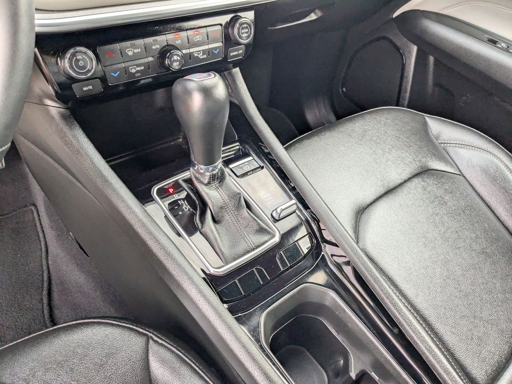 Thumbnail: 2025 Jeep Compass - 22