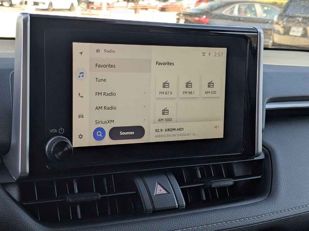 Thumbnail: 2025 Toyota RAV4 - 18