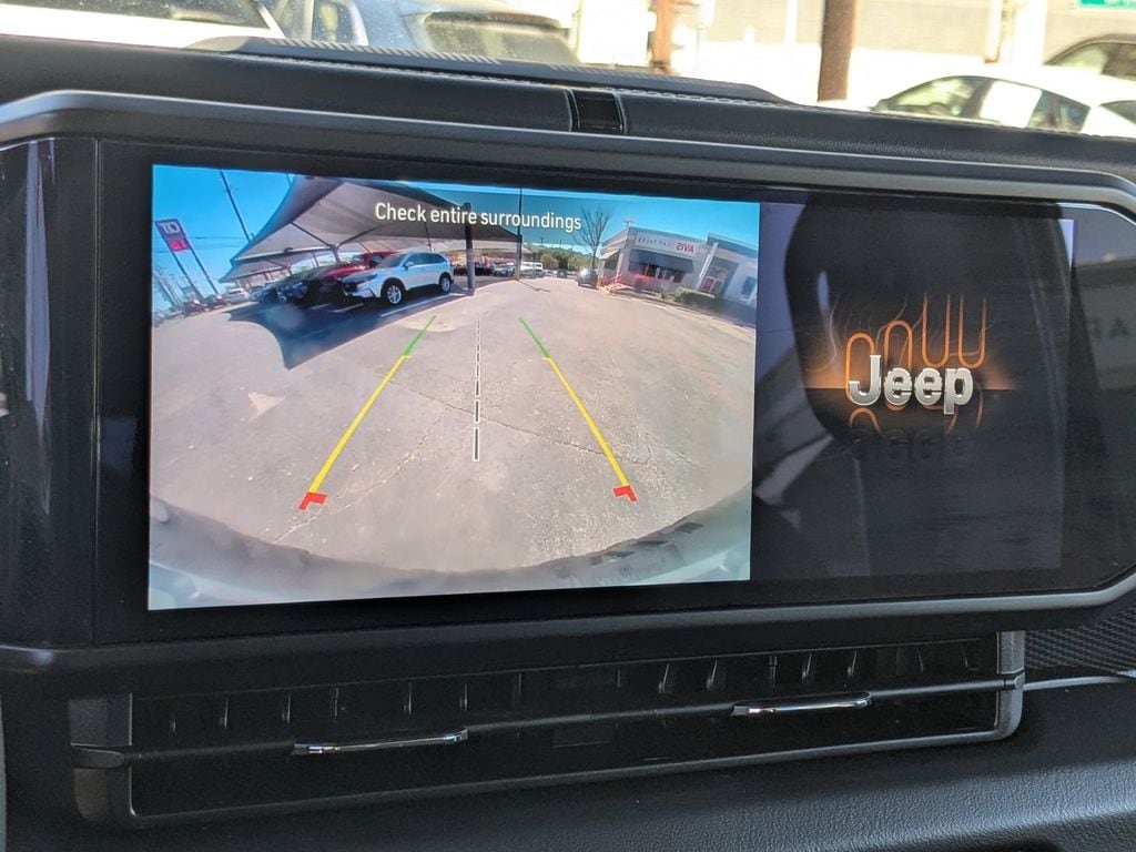 Thumbnail: 2025 Jeep Wrangler - 19