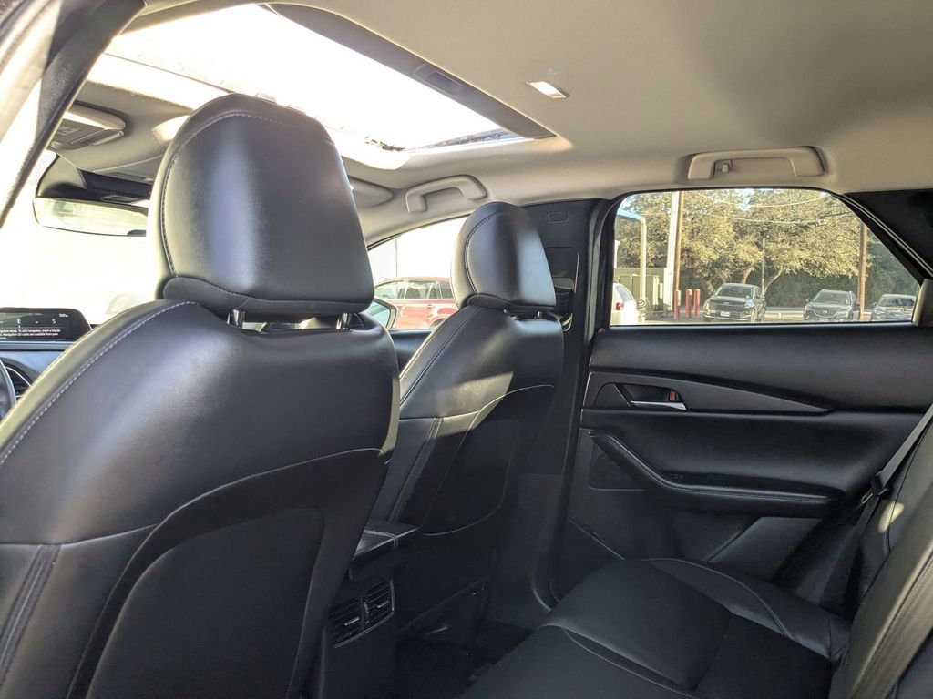 Thumbnail: 2025 Mazda CX-30 - 23