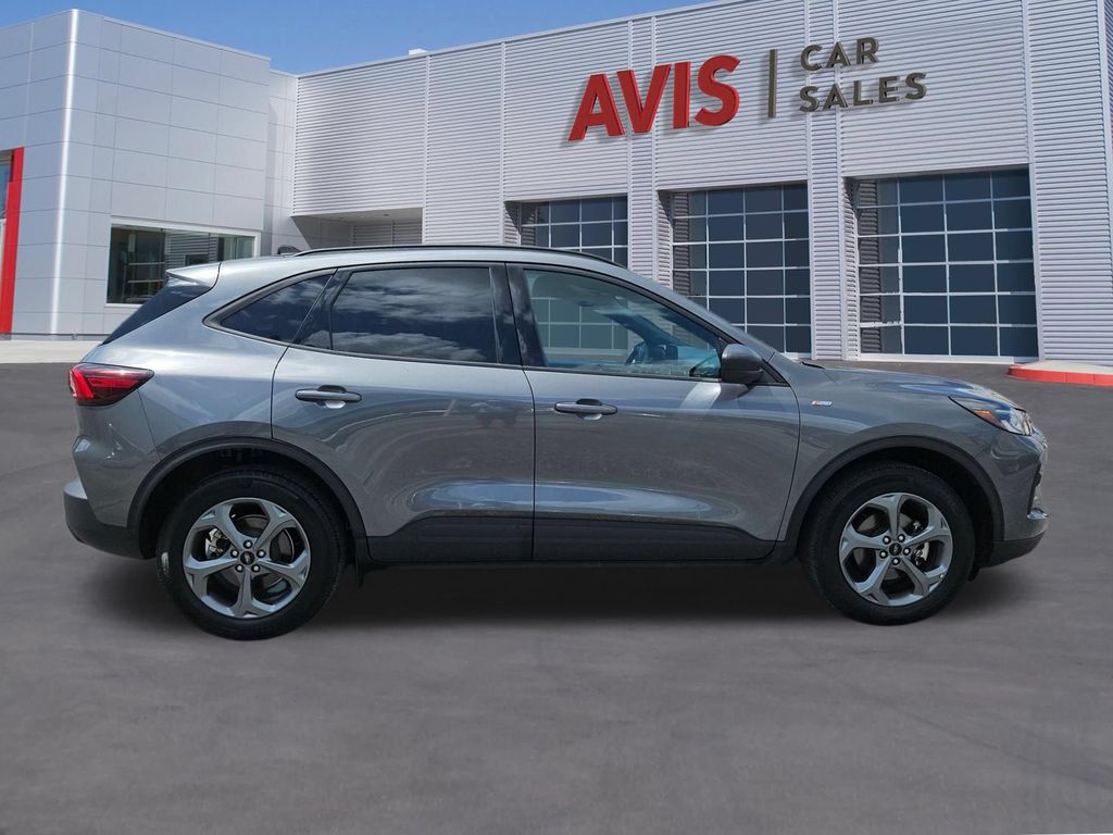 2025 Ford Escape ST-Line - Photo 5