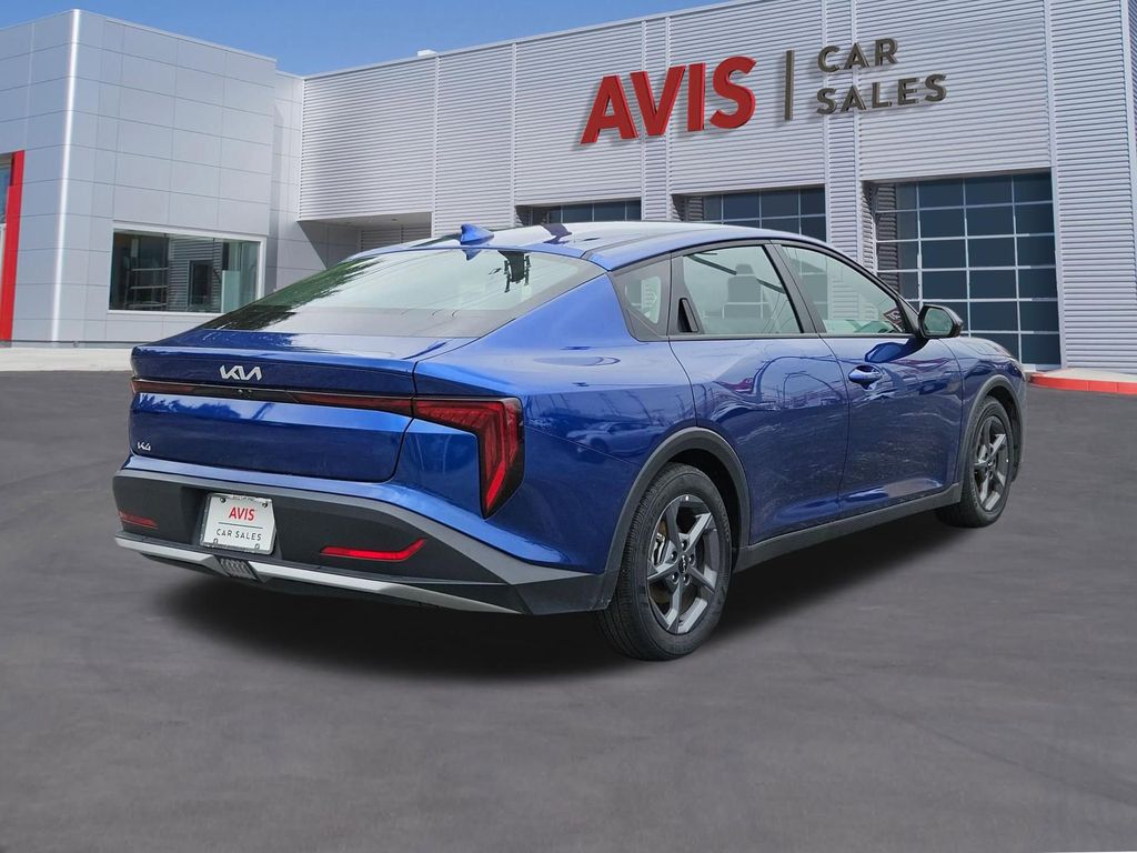 Thumbnail: 2025 Kia K4 - 6