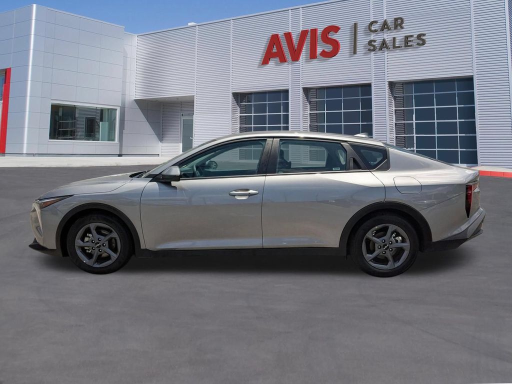 Thumbnail: 2025 Kia K4 - 2